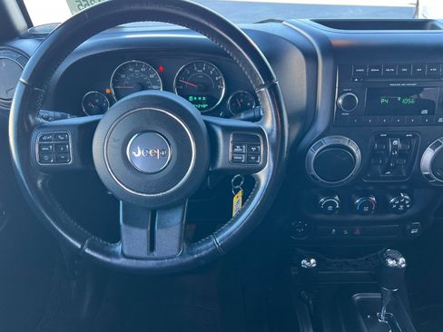 Used 2018 Jeep Wrangler Unlimited Sport S image 15
