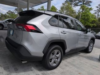 Used 2022 Toyota RAV4 XLE video 2