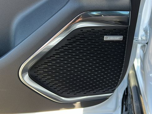 New 2026 Chevrolet Traverse RS w/ LPO, Floor Liner Package image 13