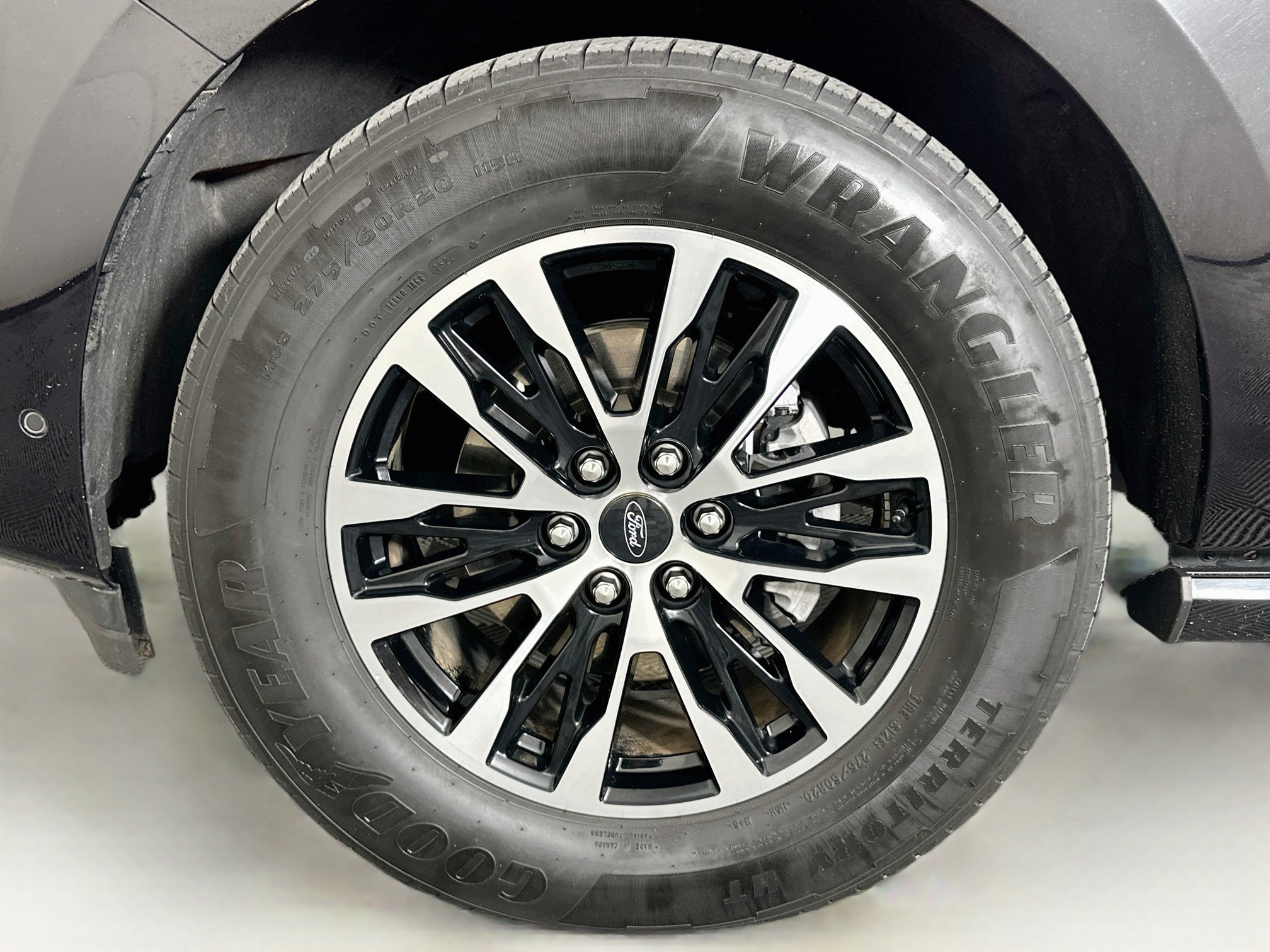 Used 2025 Ford Expedition Max Platinum AWD/4WD image 11