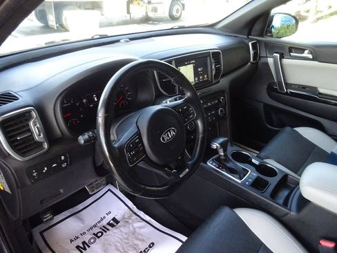 Used 2017 Kia Sportage SX w/ Paint Protection Package FWD image 11