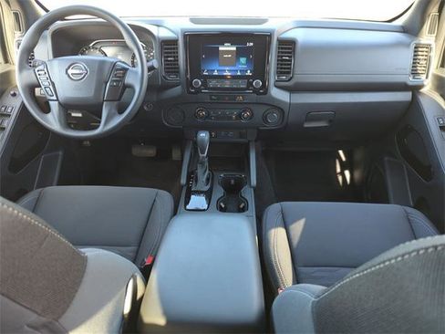 Certified 2023 Nissan Frontier SV w/ Midnight Edition Package image 18