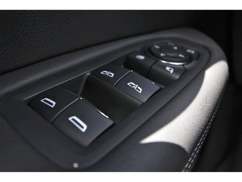 New 2024 Cadillac XT6 Premium Luxury w/ Technology Package FWD image 16