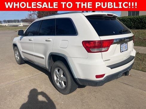 Used 2011 Jeep Grand Cherokee Laredo w/ Trailer Tow Group image 5