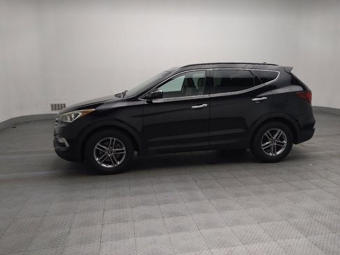 Used 2017 Hyundai Santa Fe Sport image 2