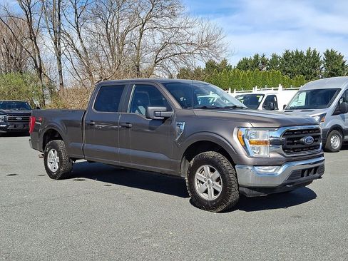 Used 2022 Ford F150 XLT w/ Trailer Tow Package AWD/4WD image 1