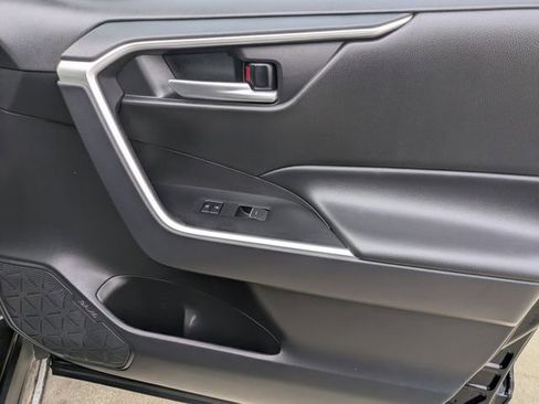 Used 2024 Toyota RAV4 XLE Premium image 35