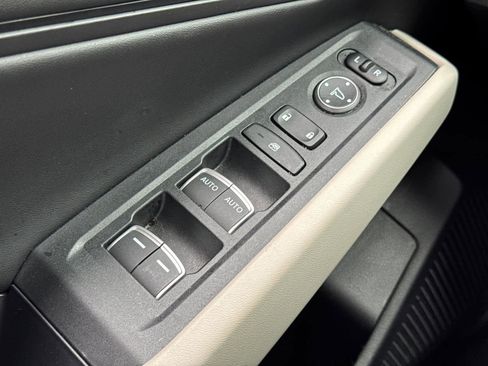 Used 2025 Honda Accord SE image 25