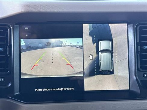 Used 2021 Ford Bronco Wildtrak image 17