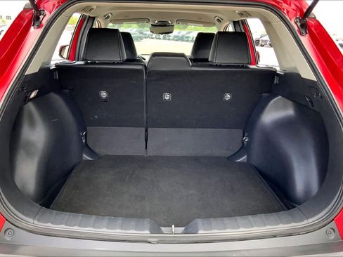 Used 2024 Toyota Corolla Cross XLE image 34