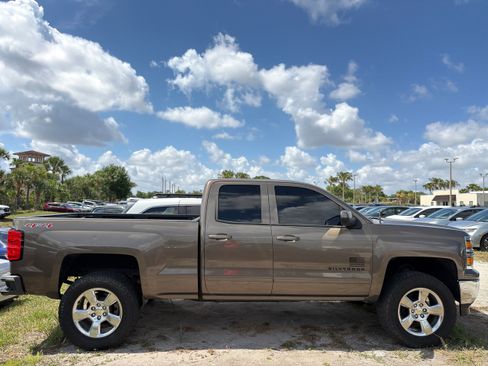 Used 2015 Chevrolet Silverado 1500 LT AWD/4WD image 12