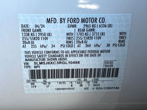Certified 2024 Lincoln Aviator AWD w/ Premium Package image 32