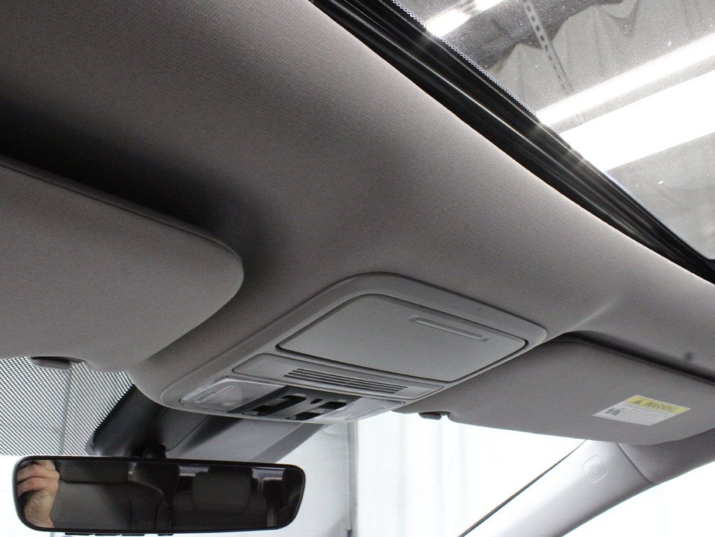 Used 2018 Honda Odyssey EX-L image 29