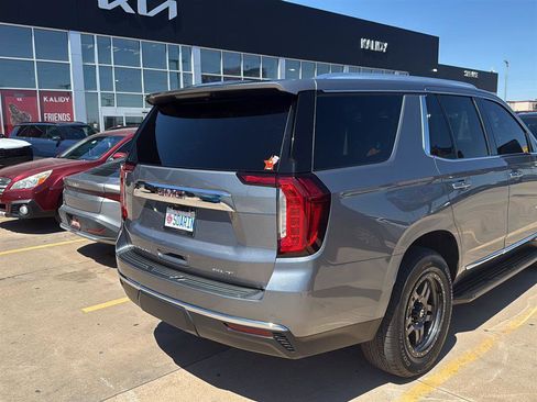 Used 2021 GMC Yukon SLT w/ SLT Luxury Plus Package image 9