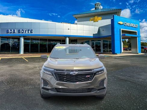 Used 2024 Chevrolet Equinox RS FWD image 10