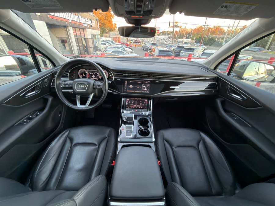 Used 2022 Audi Q7 3.0T Premium Plus w/ Premium Plus Package AWD/4WD image 47