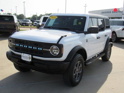Certified 2025 Ford Bronco Big Bend AWD/4WD image 2