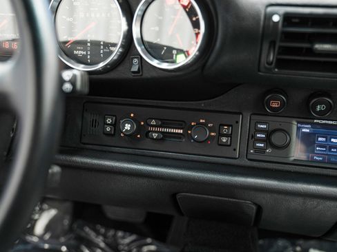 Used 1998 Porsche 911 GT3 RS image 34