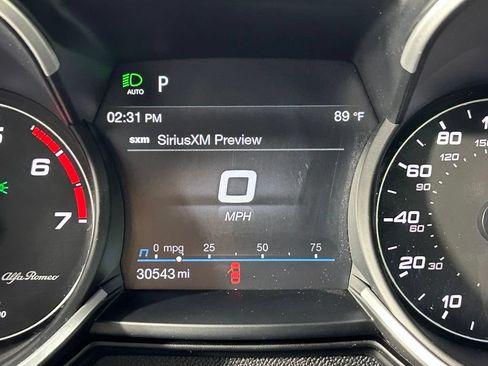 Used 2023 Alfa Romeo Stelvio Ti AWD/4WD image 25