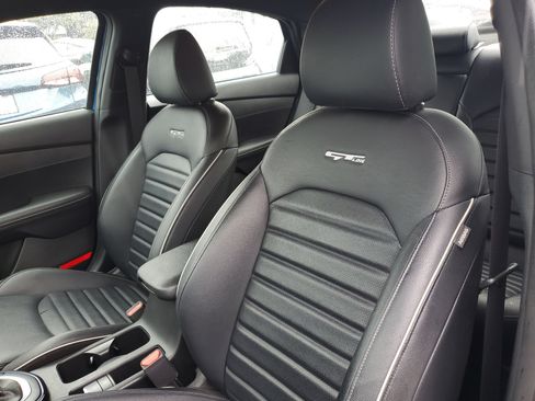 Certified 2023 Kia Forte GT-Line w/ GT-Line Technology Package FWD image 18
