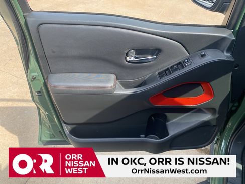 Used 2022 Nissan Frontier Pro-X image 13