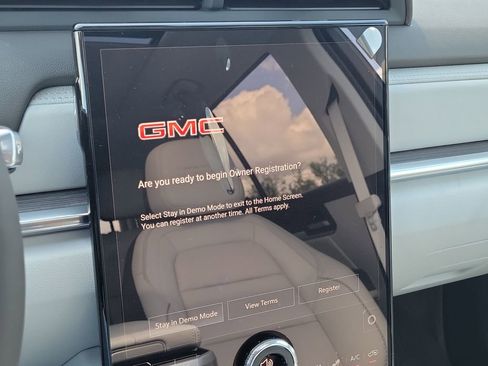 New 2026 GMC Terrain Denali AWD/4WD image 18