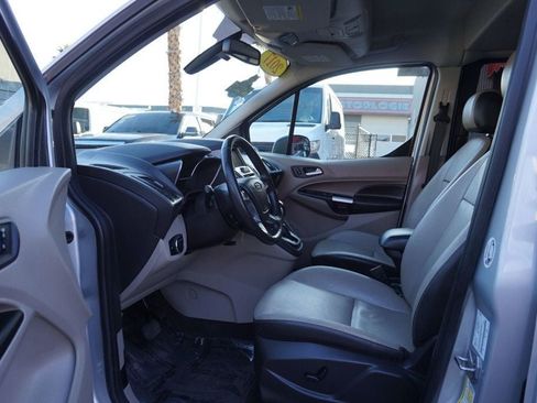 Used 2017 Ford Transit Connect XLT w/ XLT Premium Package FWD image 17