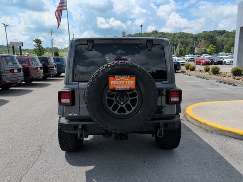 Used 2023 Jeep Wrangler Unlimited Sport AWD/4WD image 7
