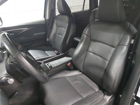 Used 2022 Honda Pilot Special Edition image 17