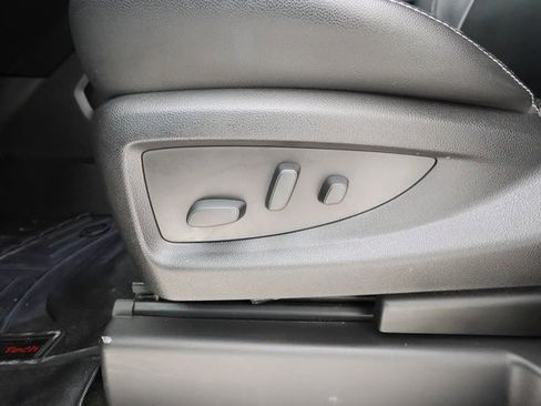 Used 2018 Chevrolet Silverado 1500 LTZ w/ Sport Package image 10