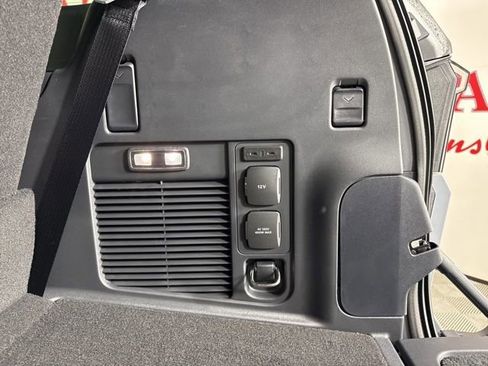 New 2025 Lincoln Navigator Reserve w/ Jet Appearance Package image 30