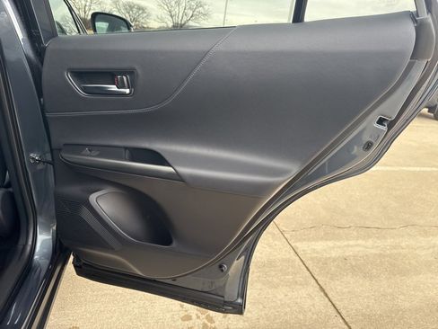 Certified 2023 Toyota Venza Limited image 20