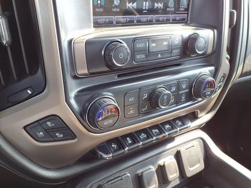 Used 2017 GMC Sierra 1500 Denali image 8