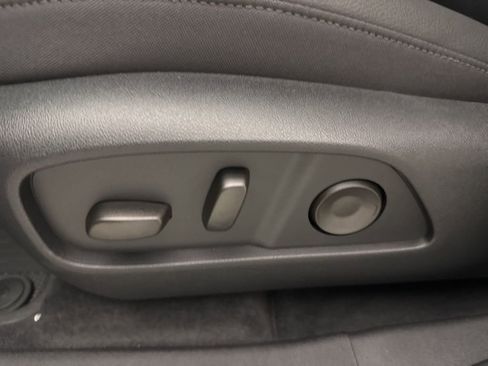 New 2026 GMC Terrain Denali w/ LPO, Floor Liner Package image 21