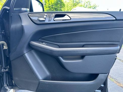 Used 2017 Mercedes-Benz GLE 43 AMG 4MATIC image 37