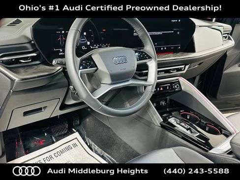 Certified 2025 Audi Q5 Premium w/ Convenience Package AWD/4WD image 12