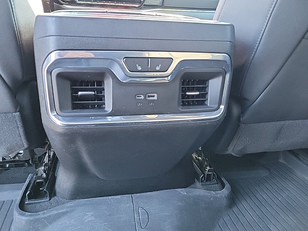 Used 2024 Chevrolet Silverado 2500 LTZ w/ LTZ Convenience Package AWD/4WD image 9