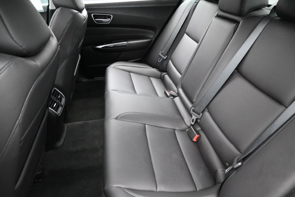 Used 2018 Acura TLX FWD image 22