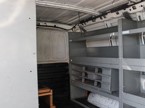Used 2016 Chevrolet Express 2500 RWD image 24