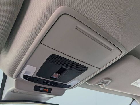 Certified 2025 Honda Accord LX image 22