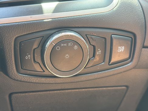 Used 2024 Ford Edge SEL AWD/4WD image 12