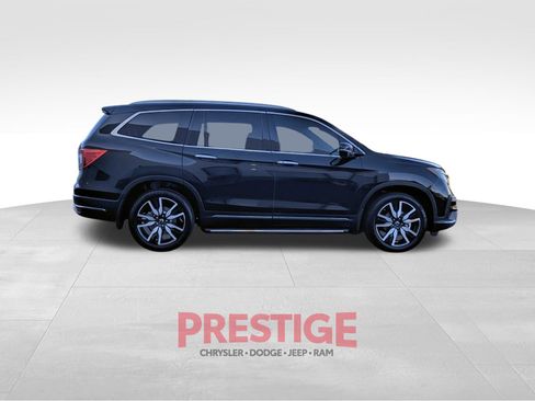 Used 2019 Honda Pilot Touring image 6