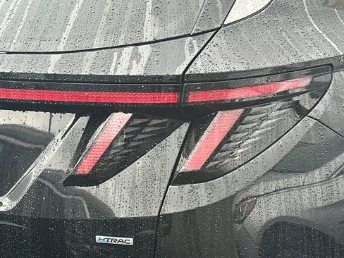 Used 2023 Hyundai Tucson Limited image 6