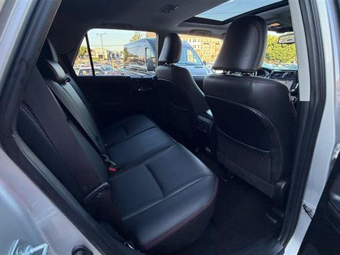 Used 2020 Toyota 4Runner TRD Off-Road Premium w/ Moonroof Package AWD/4WD image 11
