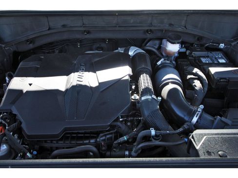 Used 2024 Kia Sorento EX image 32