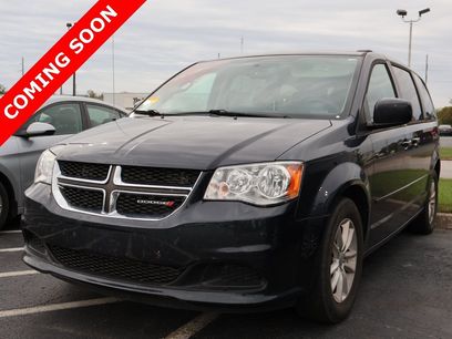 Used 2014 Dodge Grand Caravan SXT w/ UConnect Hands-Free Group