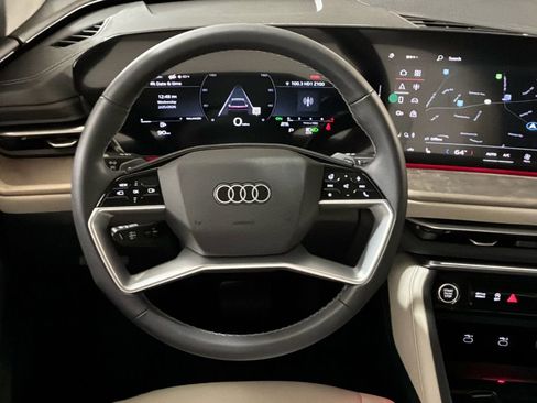 New 2025 Audi Q5 Premium image 12