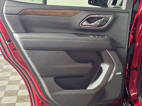 Used 2023 Chevrolet Tahoe Premier w/ Premium Package 2 image 20