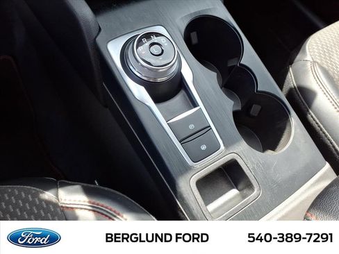 Used 2023 Ford Escape ST-Line w/ Tech Pack #1 AWD/4WD image 32