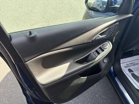 Used 2023 Buick Encore GX Essence w/ Experience Buick Package image 23